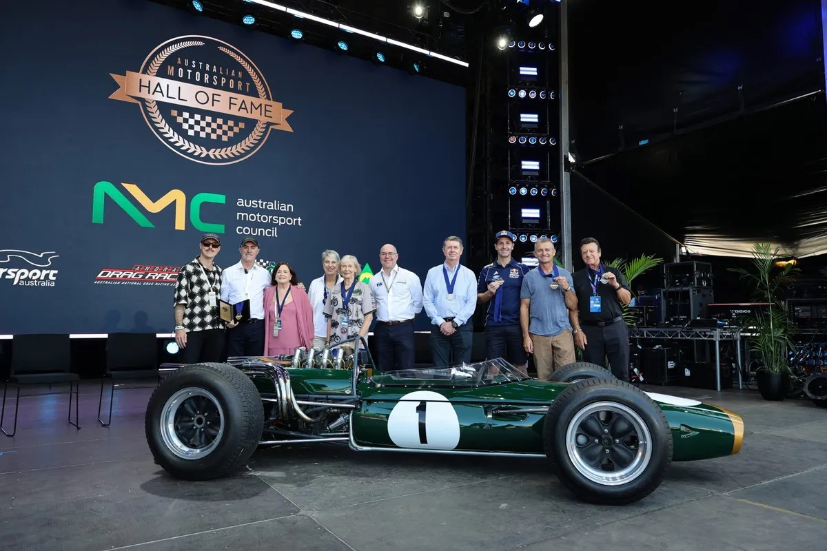 Shane Watts, Kenny Blake inducted into Australian Motorsport Halll of Fame