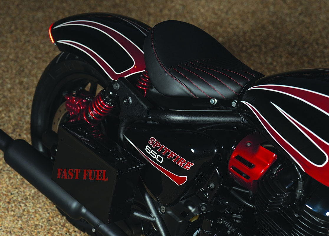 FEATURE - Royal Enfield Busted Knuckles Build-Off