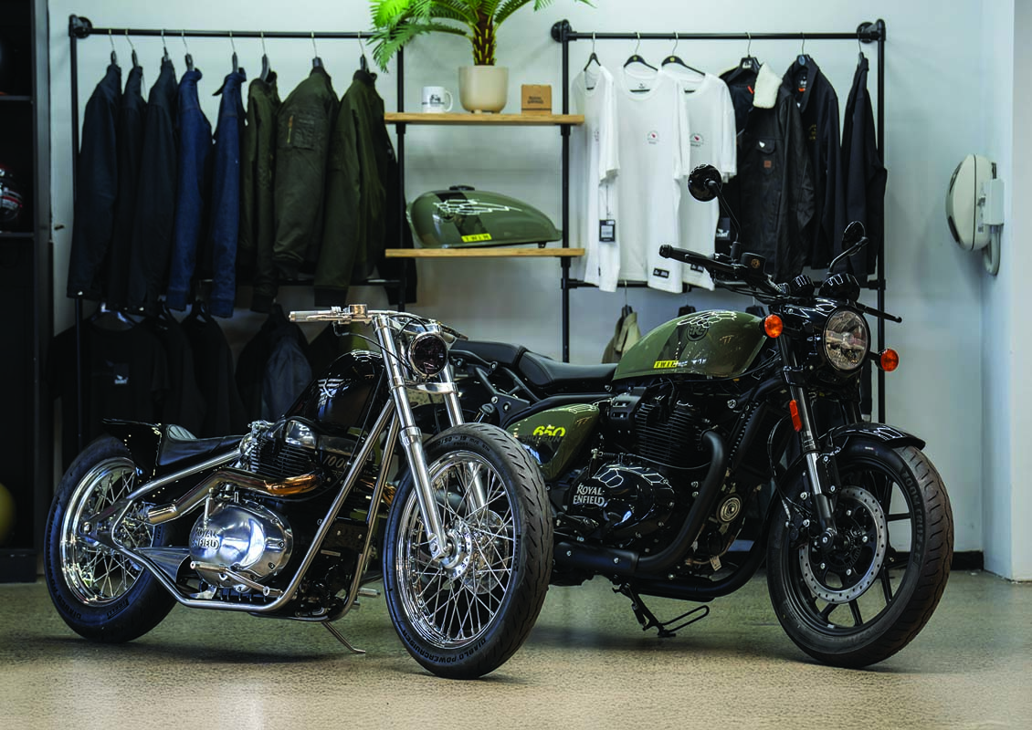 FEATURE - Royal Enfield Busted Knuckles Build-Off