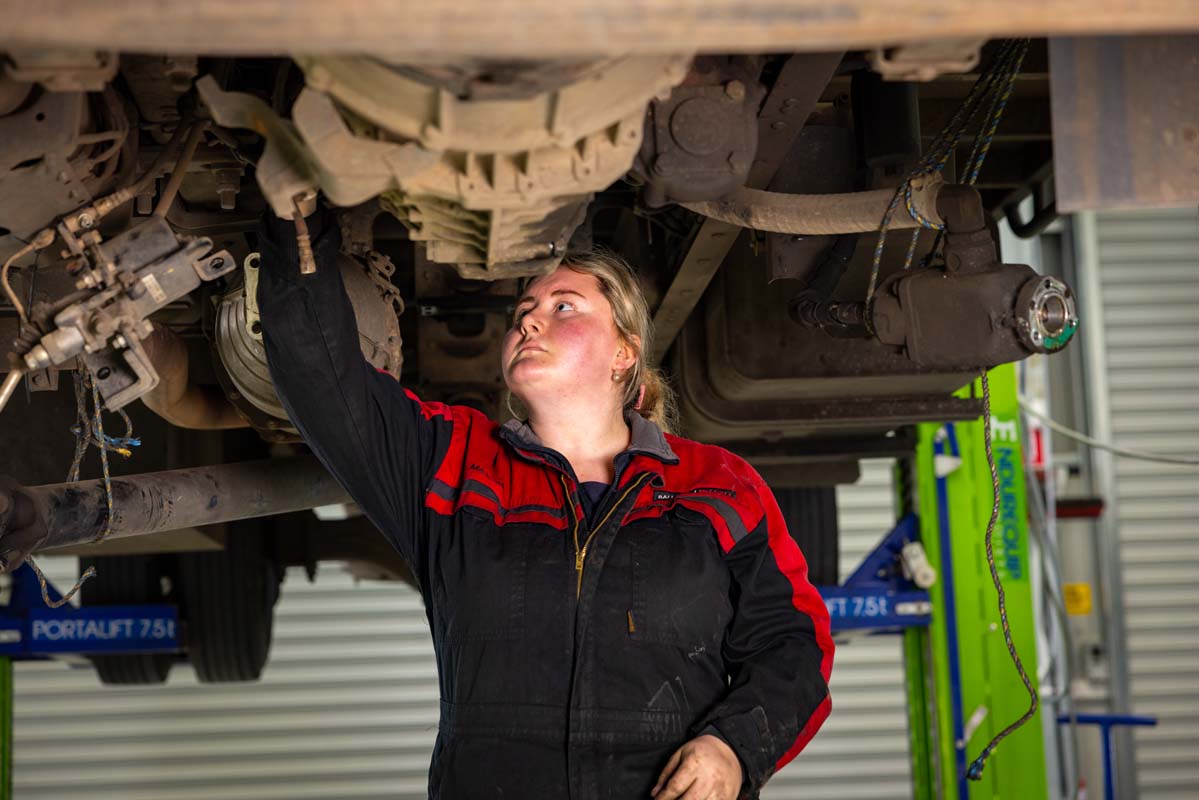 suzu expands parts infrastructure