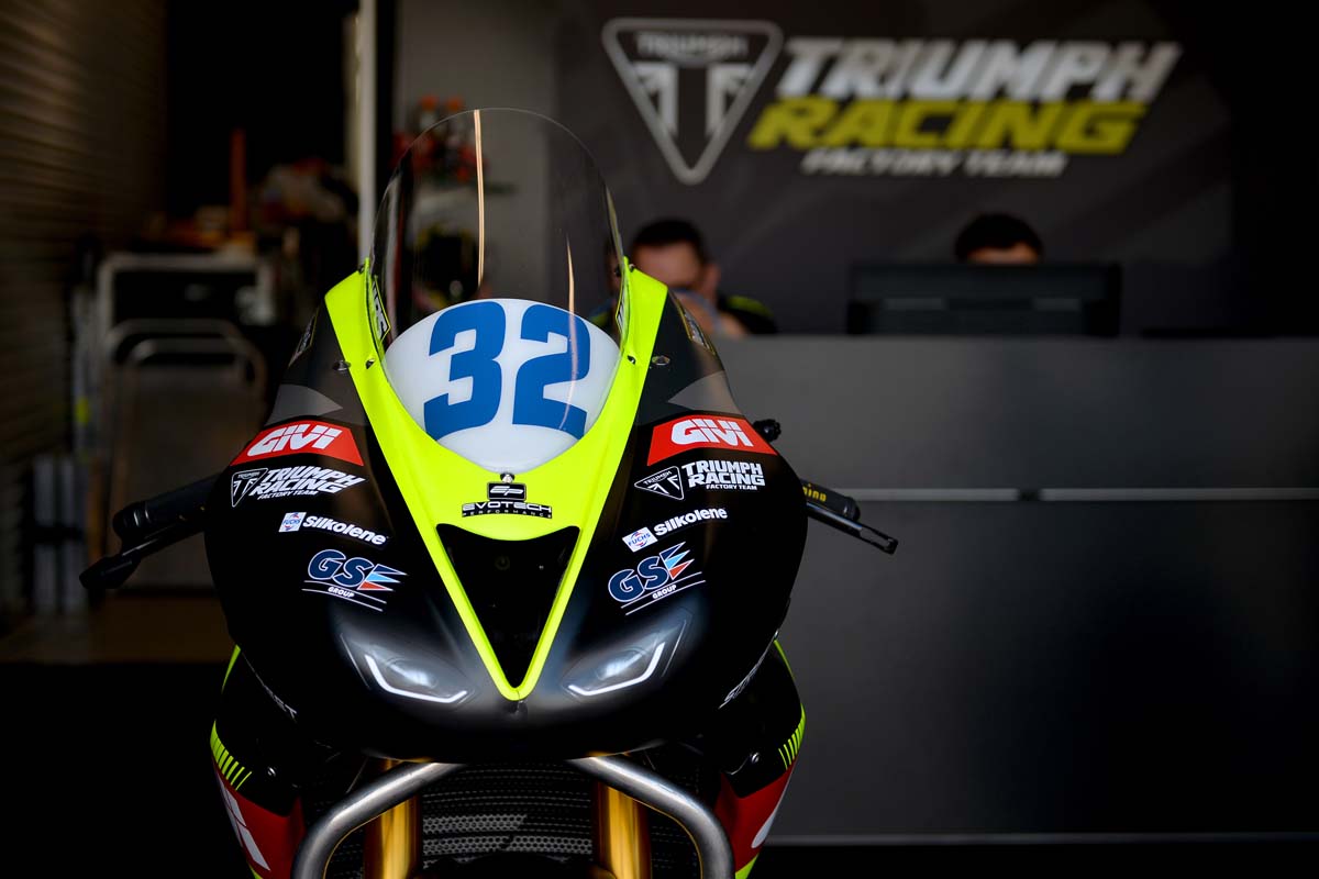 Bayliss set for dual World and British Supersport assault