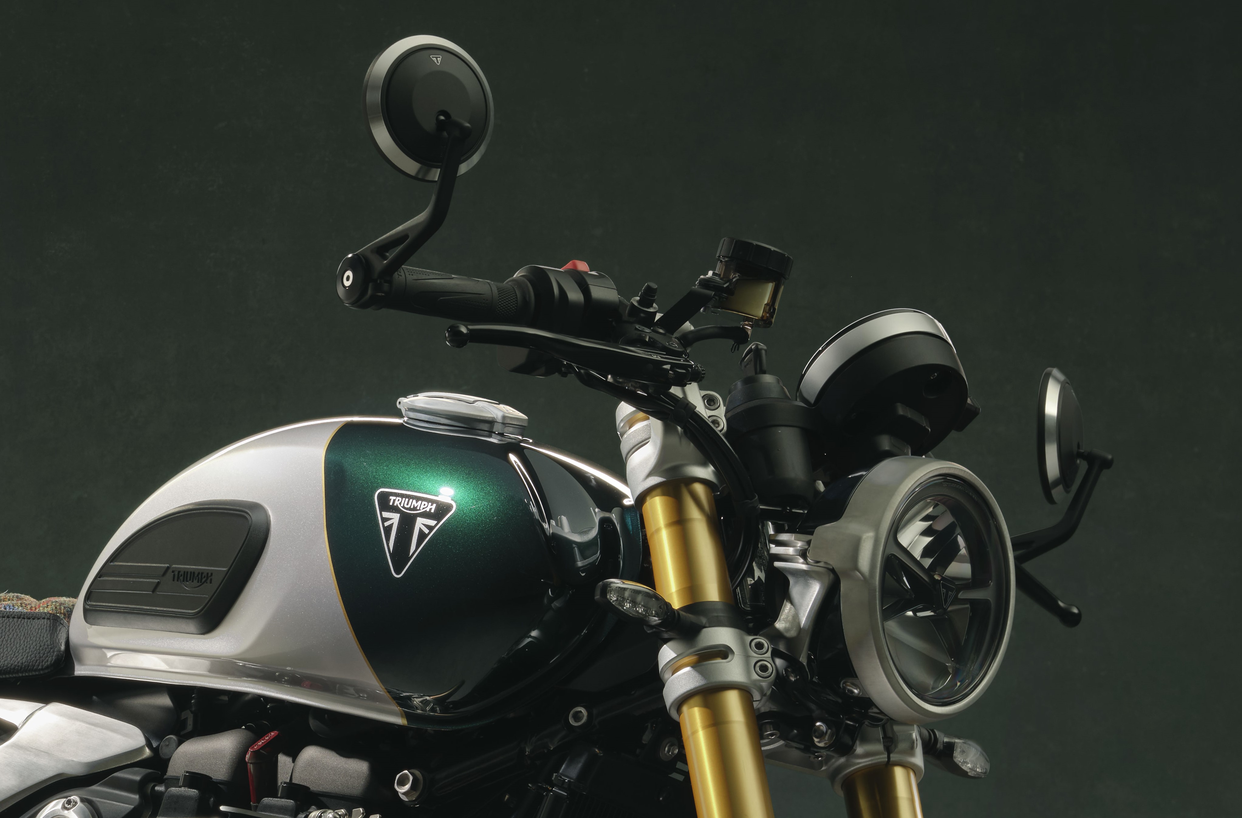 Triumph creates one-off Speed Twin 1200 Café Racer for 2026 DGR