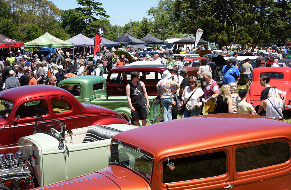 SpringFest Ballarat – Show n Glow, 2025