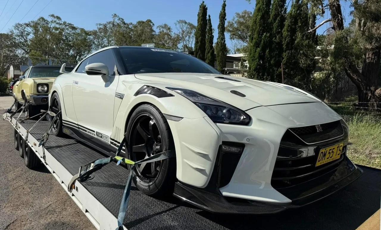 East Coast Towing: Special transport for special cars