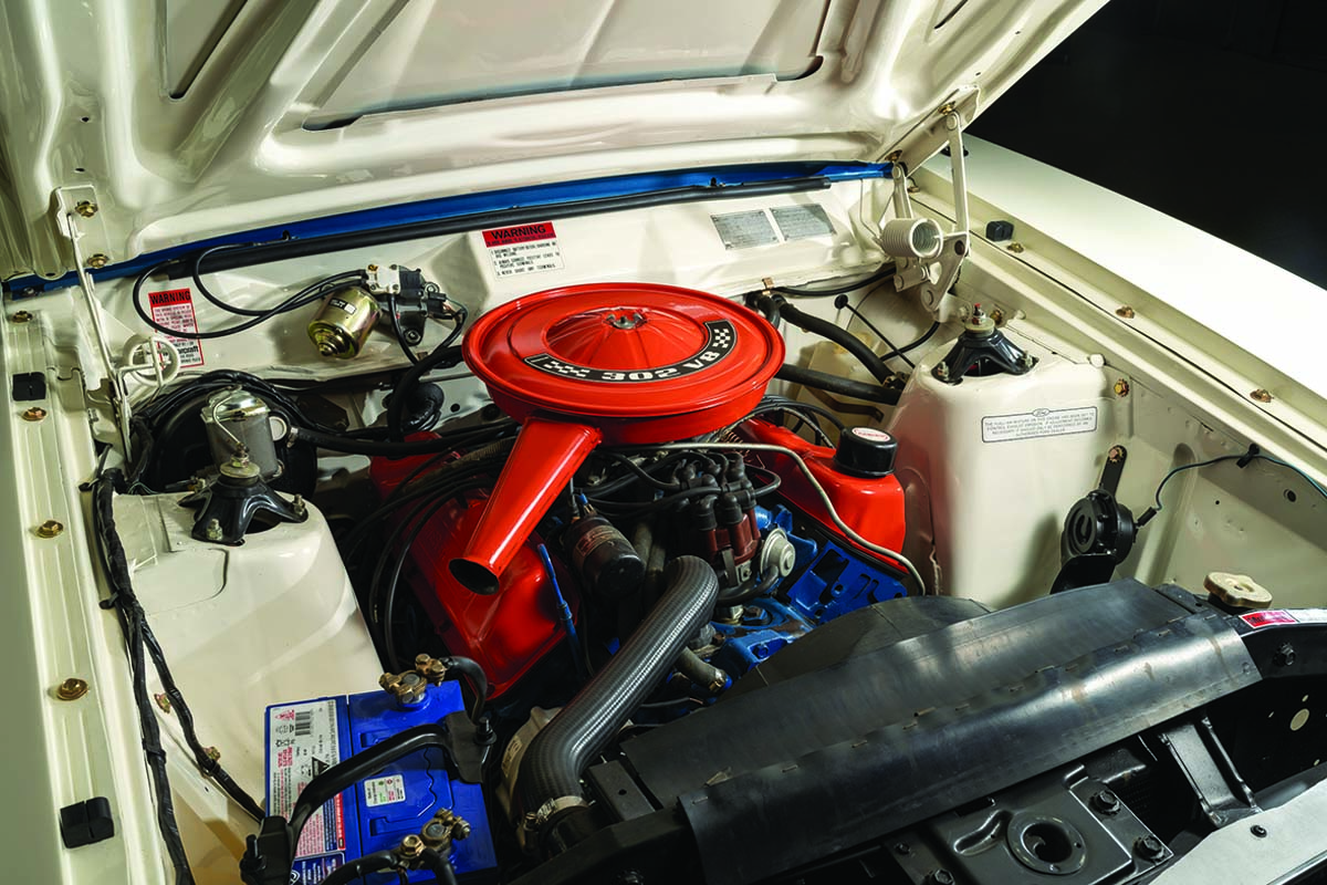CLASSICS - 1973 Ford XA Falcon Superbird 