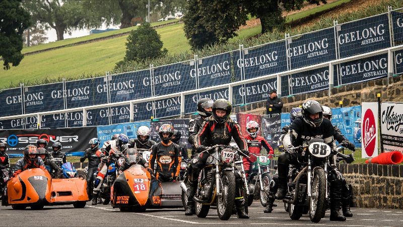 geelong revival jb