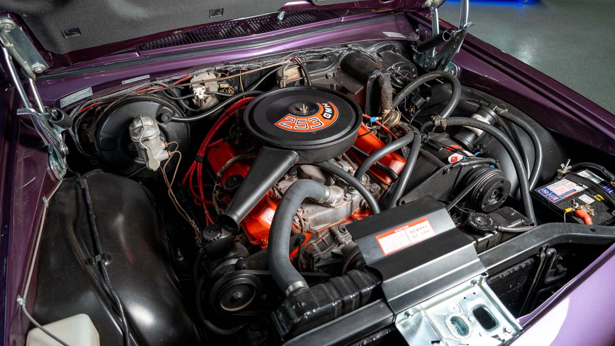 CLASSICS - 1973 Holden HQ Monaro GTS coupe