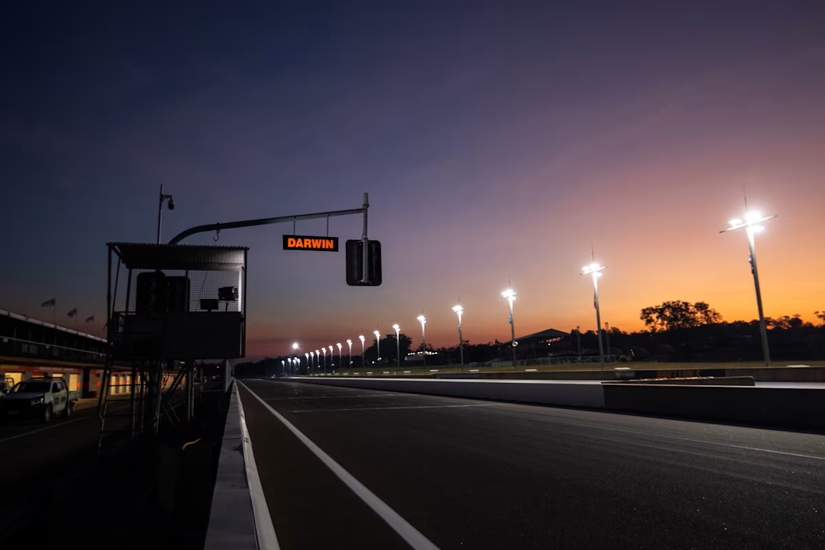 Supercars to race at night in Darwin