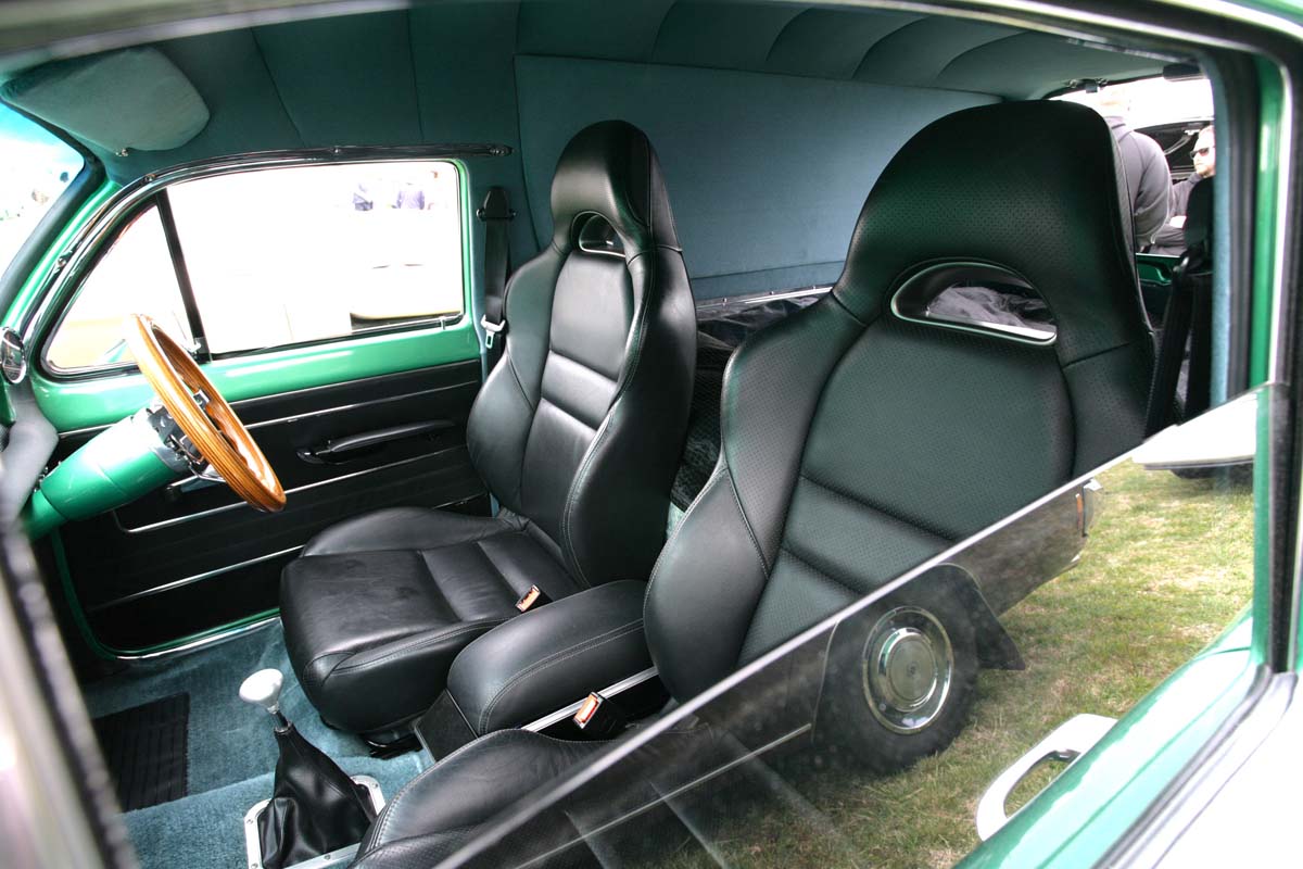 Geelong All Holden Day highlight – EH custom panel van