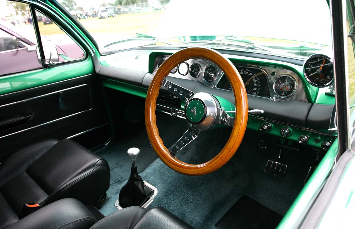 Geelong All Holden Day highlight – EH custom panel van