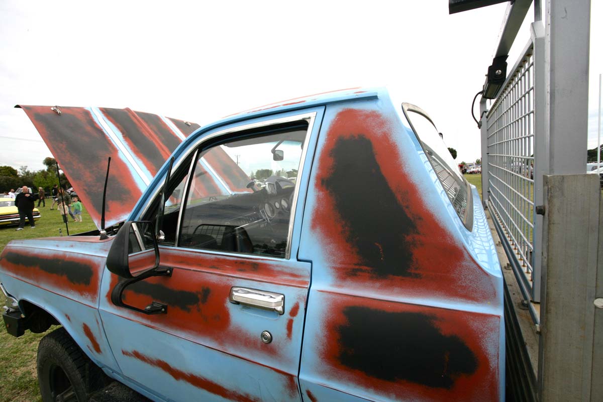 Geelong All Holden Day highlight – HD cab chassis 4x4