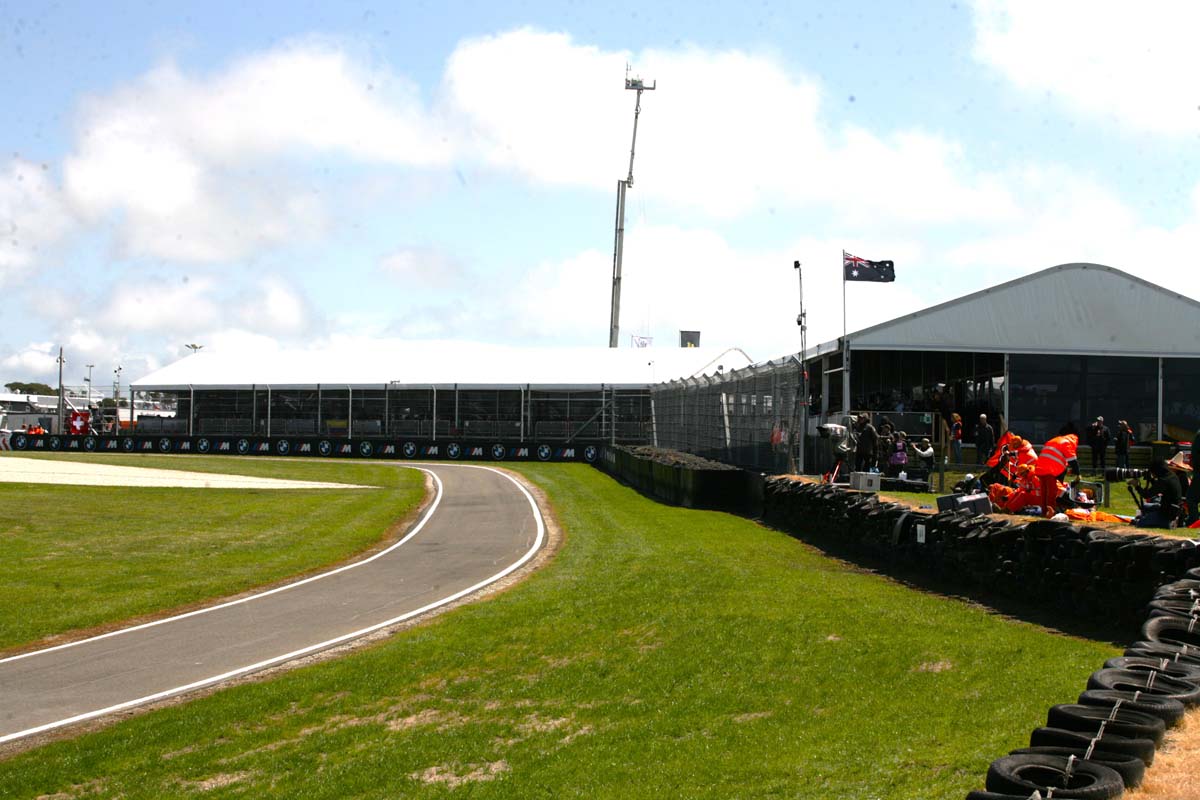 TICKET GUIDE – 2025 Australian Motorcycle Grand Prix