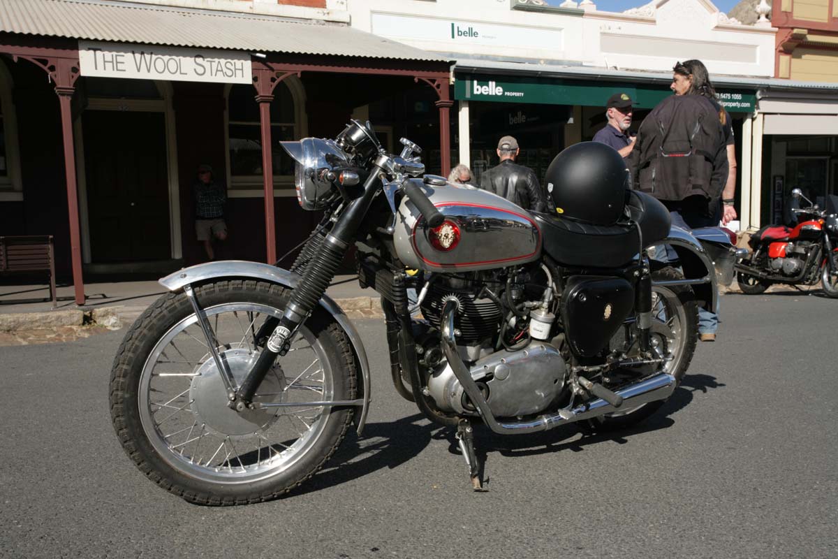 48th ABR Highlight – BSA A10 Café Racer