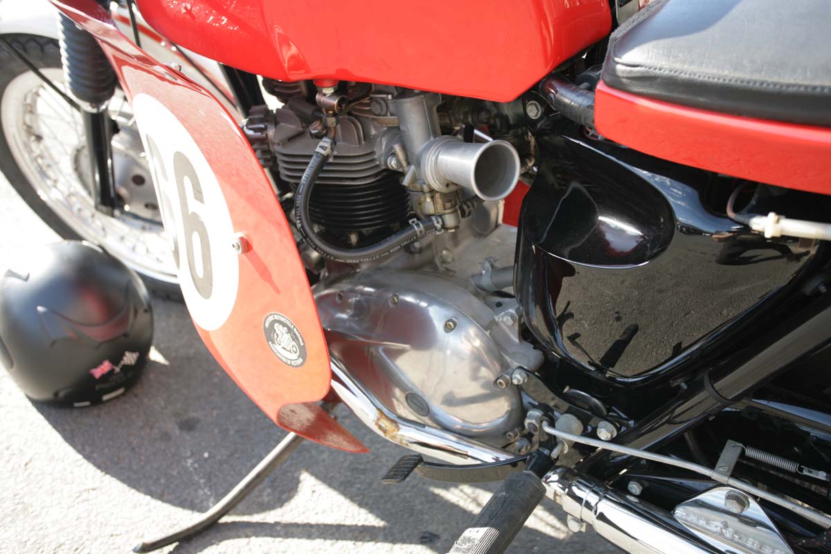 48th ABR Highlight – Triumph Thruxton replica