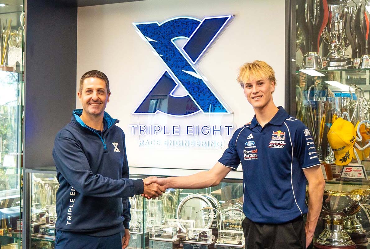 Triple Eight signs Oli Wickham