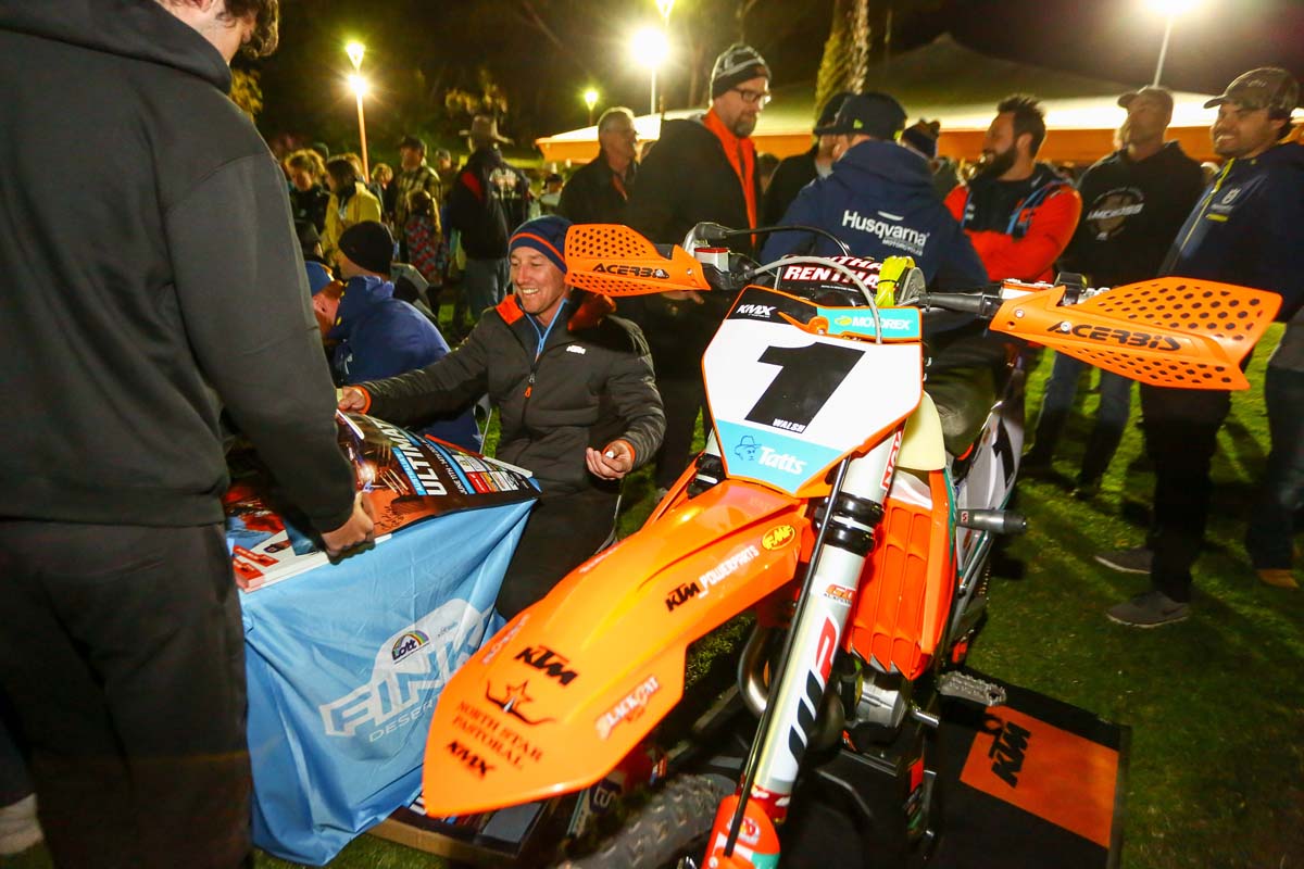 Walsh, Price win 2021 Finke