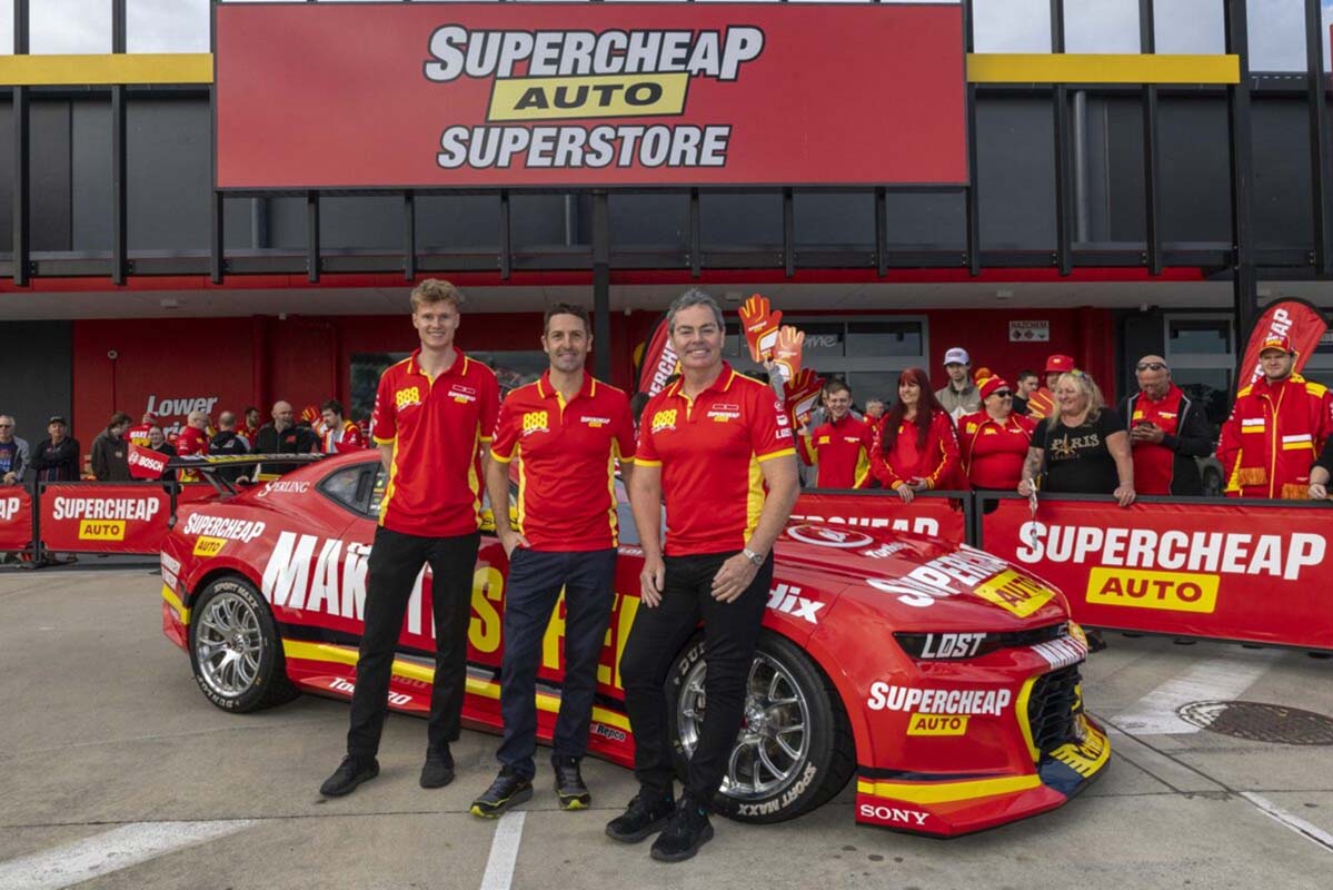 Lowndes prepares for final start with Triple Eight