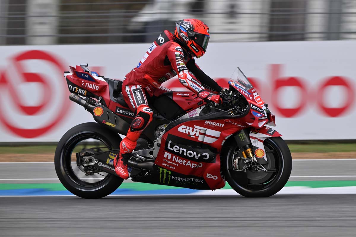 Marc Marquez re-signs with Ducati Lenovo Team