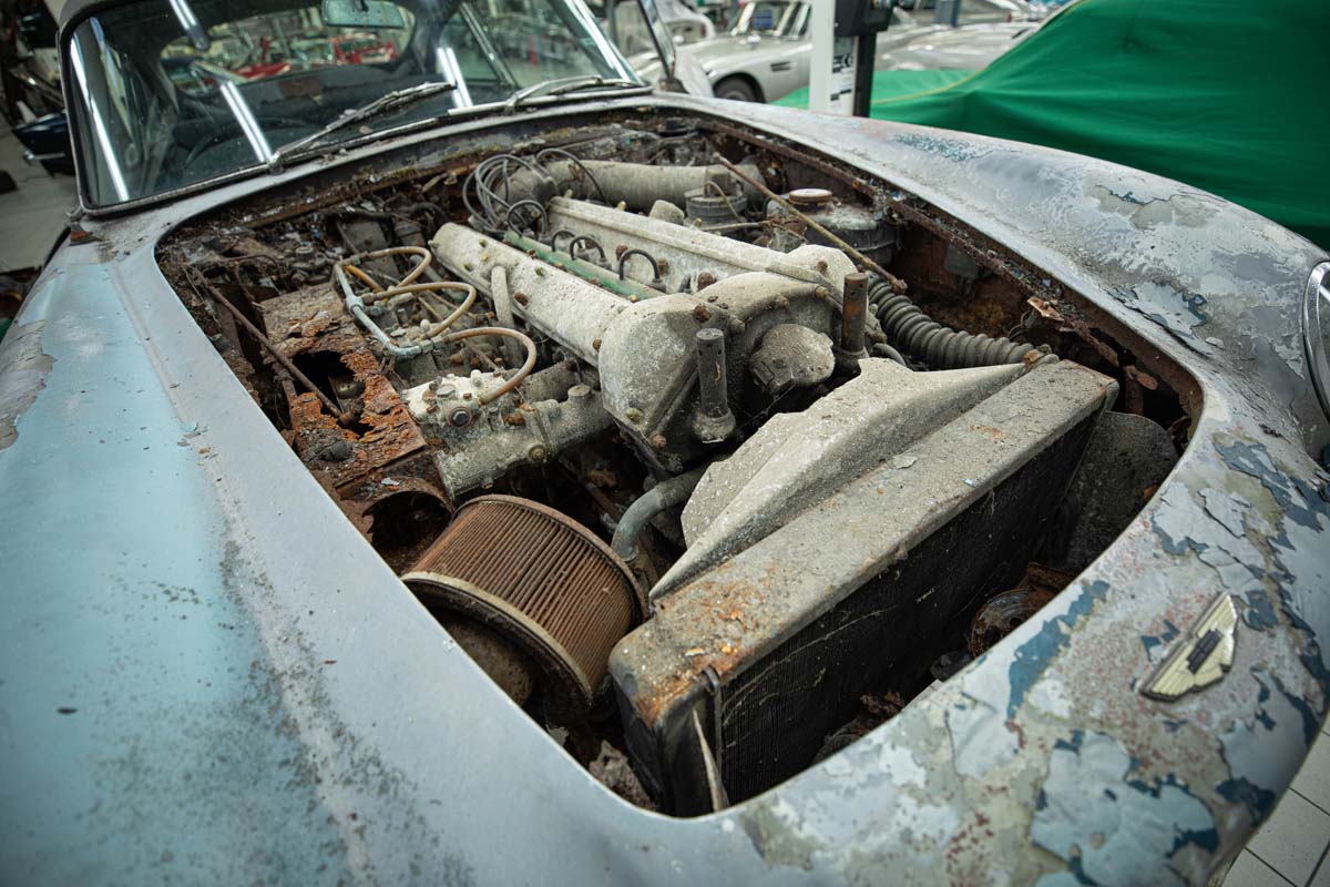 Aston Martin Works restore classic DB5