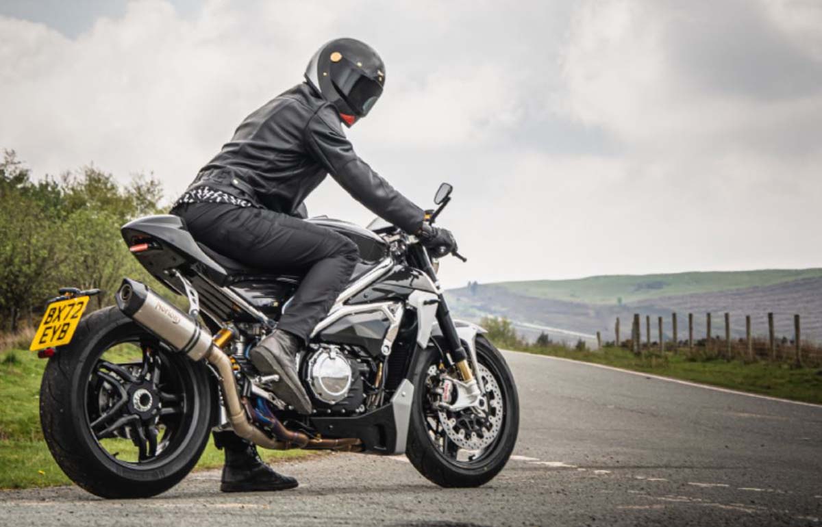 Norton launches ‘V4CR’ in UK