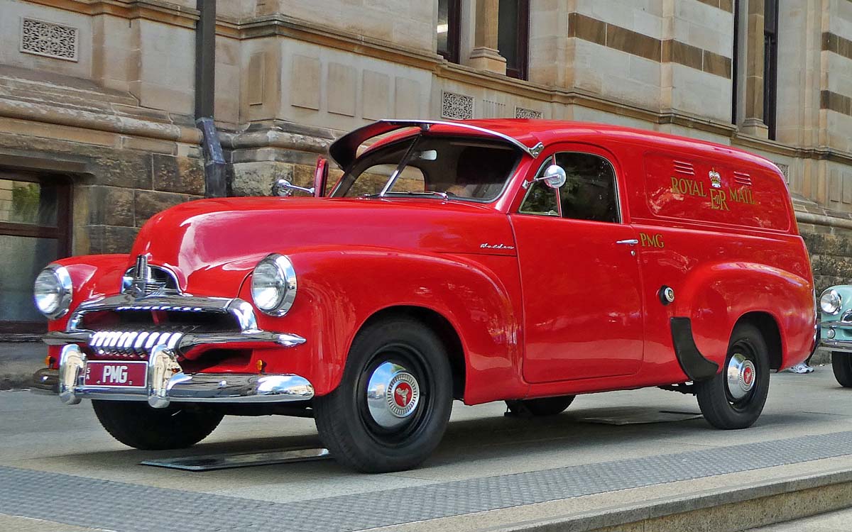 REPORT - Early Holden display, South Australia