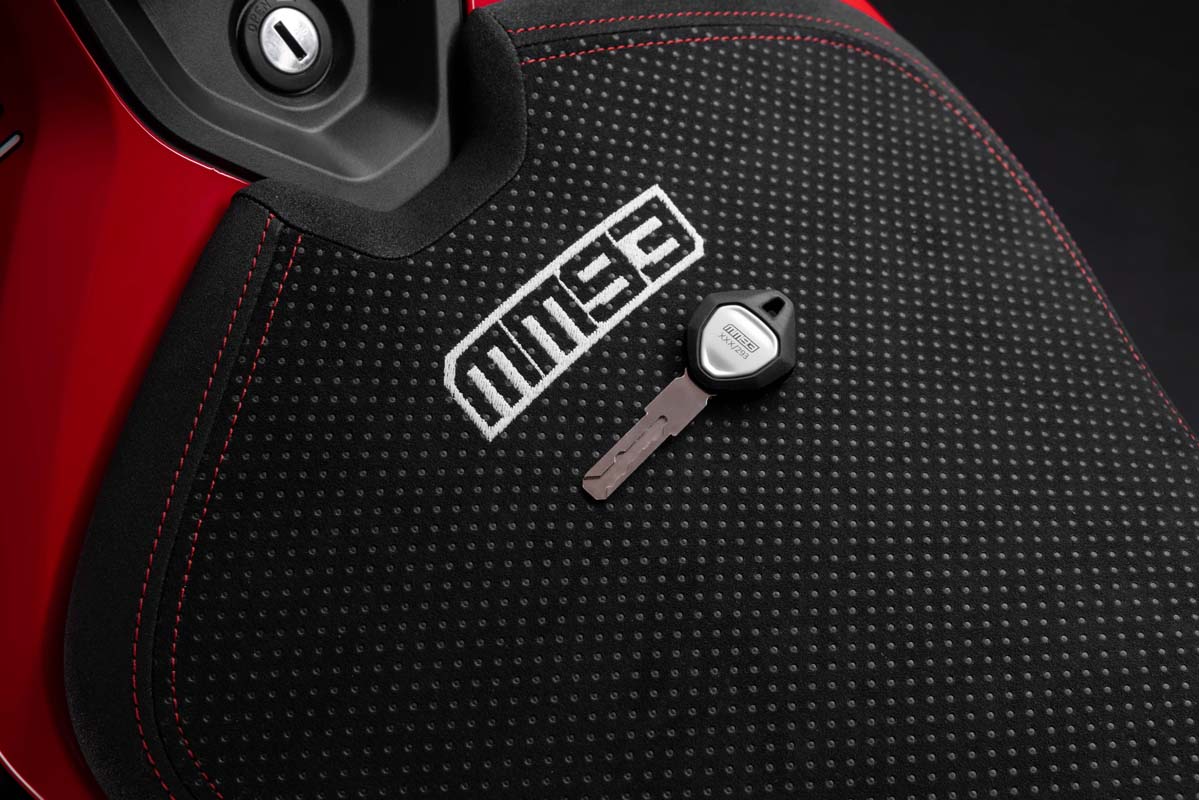 Ducati reveals Marquez championship tribute Panigale V4