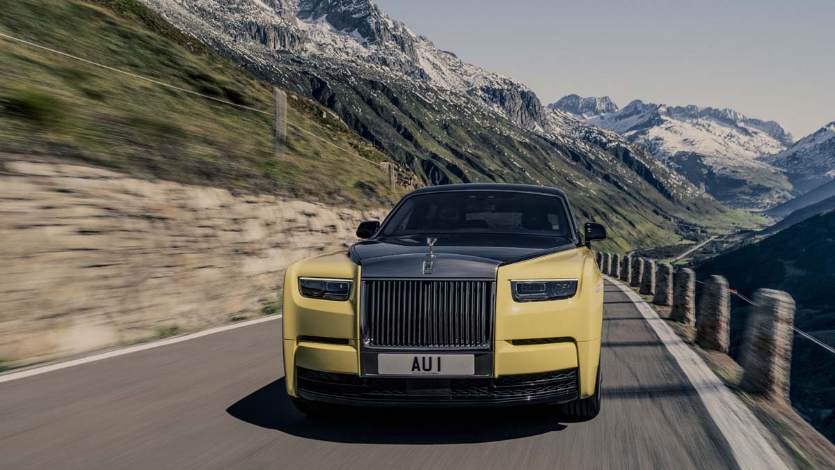 Rolls-Royce ‘Phantom Goldfinger’ makes public debut