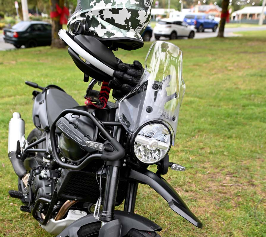 LAUNCH TEST – 2026 Royal Enfield Himalayan 450 Mana Black