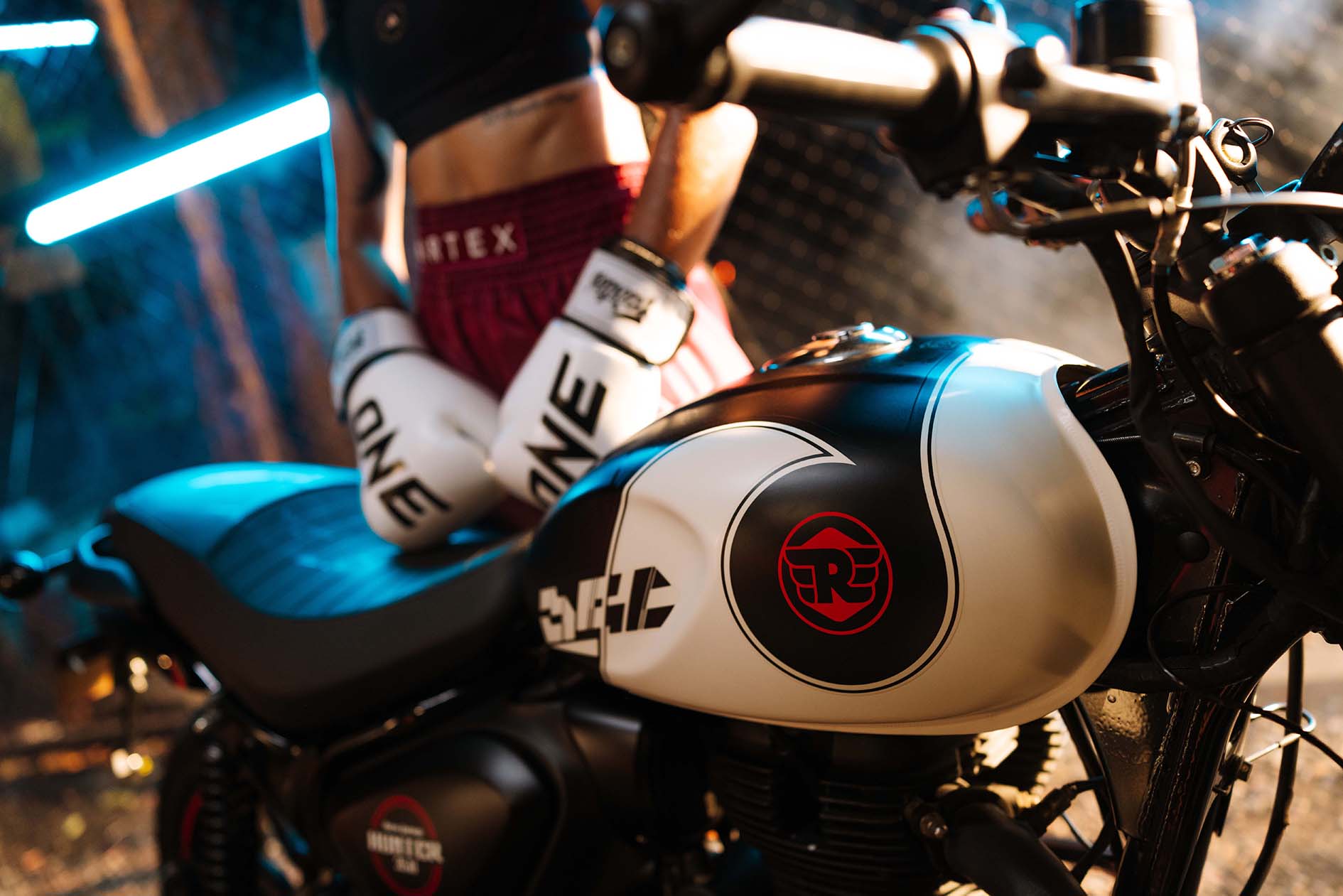 Royal Enfield brings ‘Tokyo Black’ edition to Hunter 350