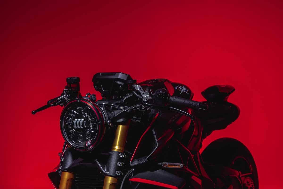 MV Agusta starts Rush 1000 production