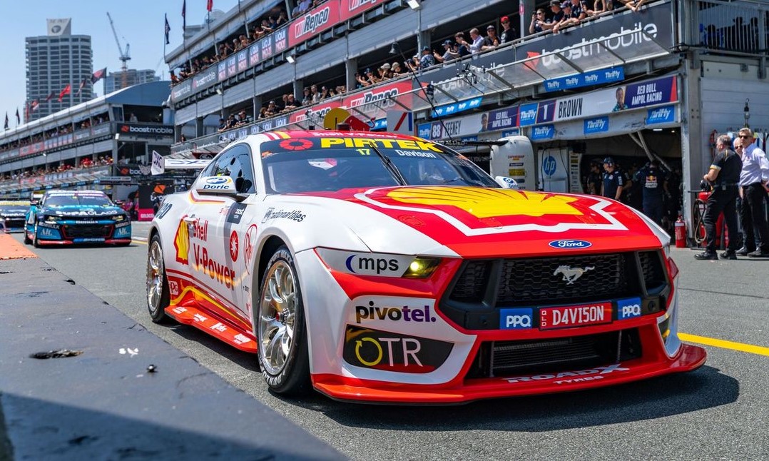 Davison out, Gray in at DJR