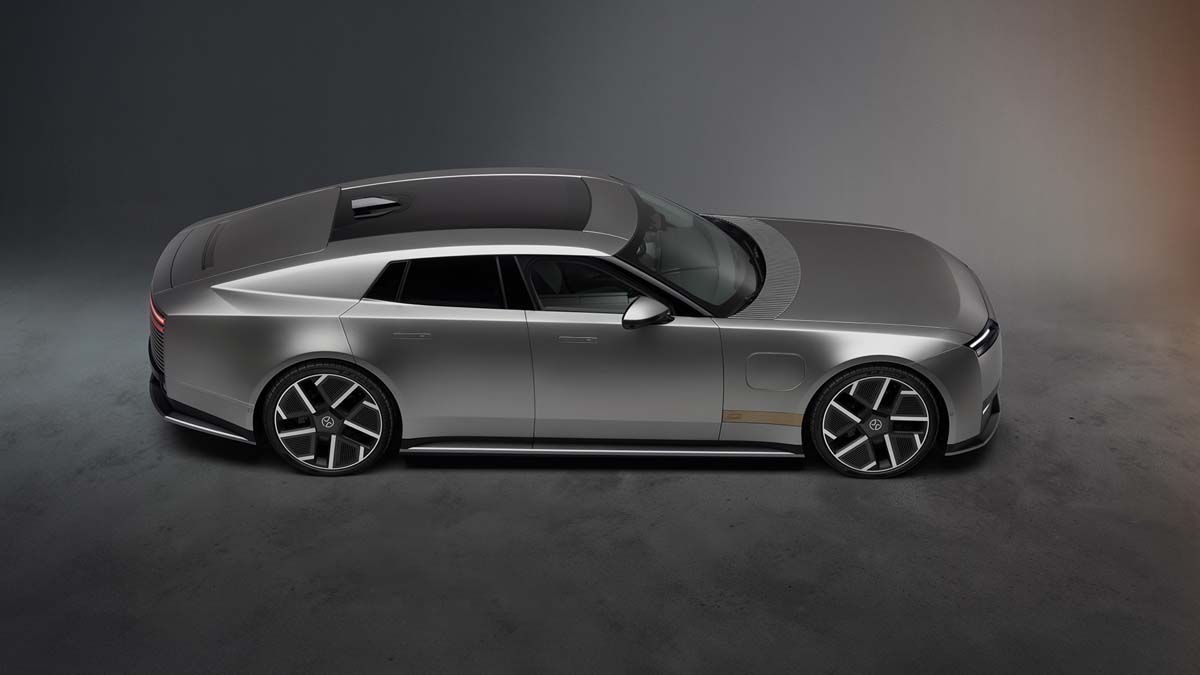 Jaguar Type 01 revealed