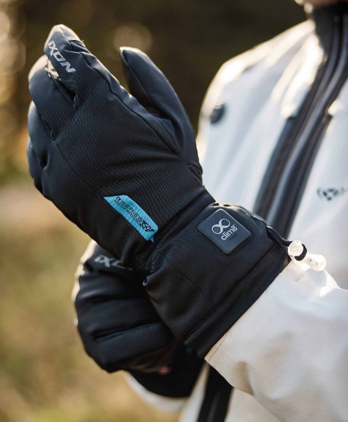 Ixon Yasur – the heated glove for winter urban riding