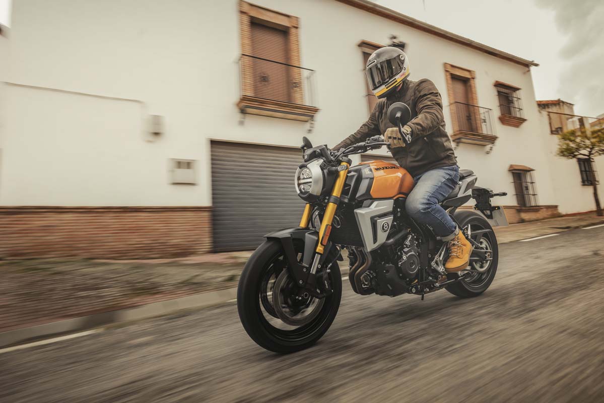 Suzuki unveils GSX-8T and GSX-8TT