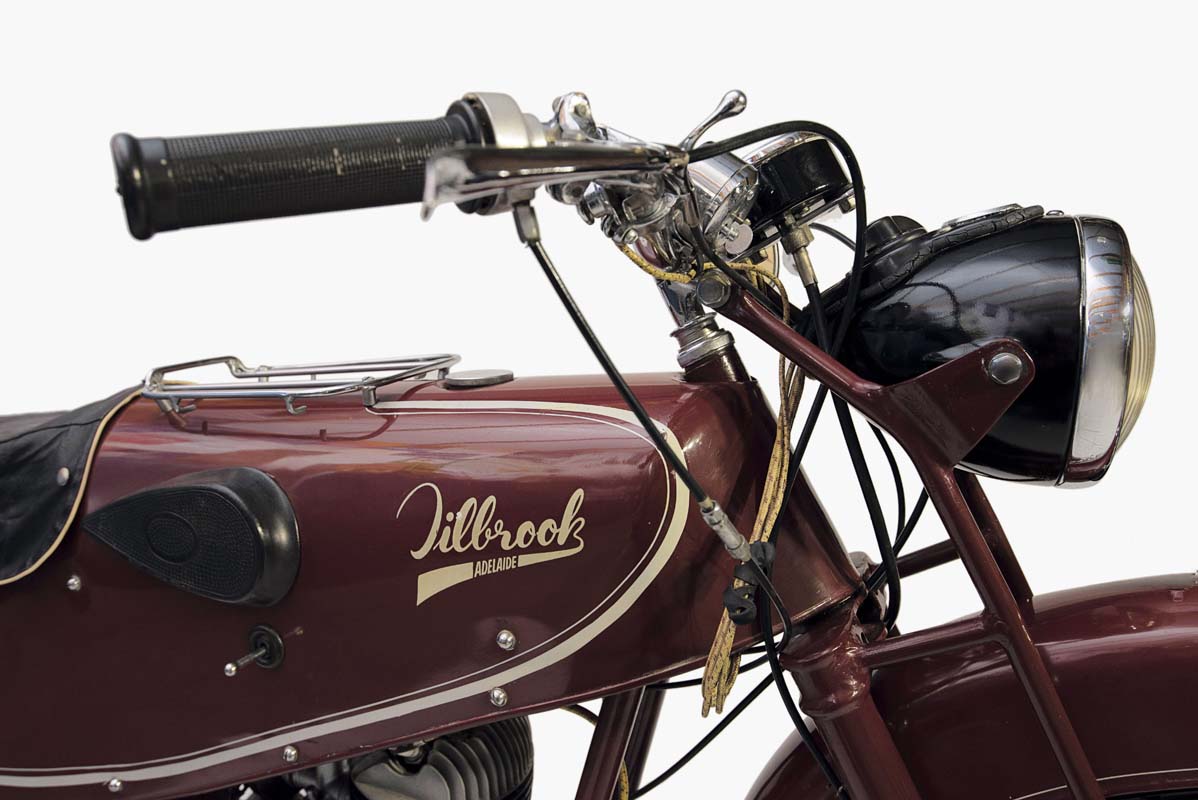 ​ The Motorcycle: Design, Art, Desire PREVIEW - 1956 Tilbrook prototypeThe Motorcycle: Design, Art, Desire PREVIEW - 1956 Tilbrook prototype [Click and drag to move] ​