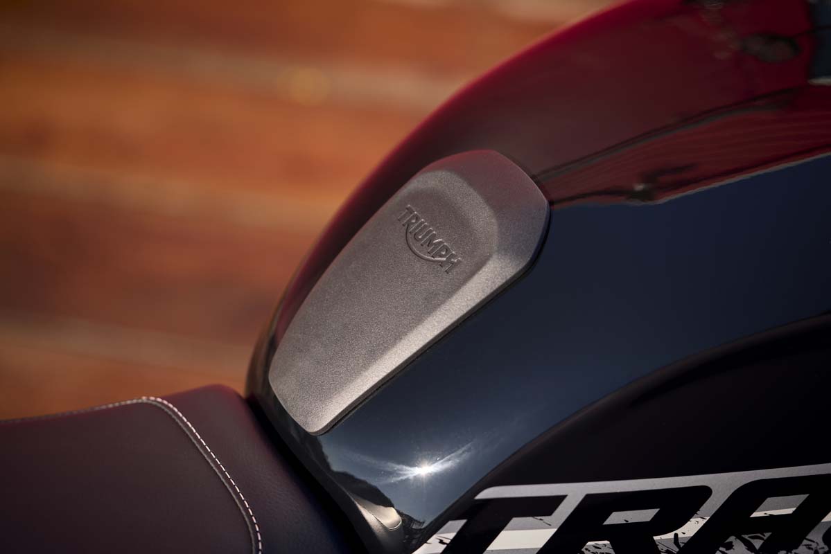 FEATURE - 2026 Triumph Tracker 400 & Thruxton 400