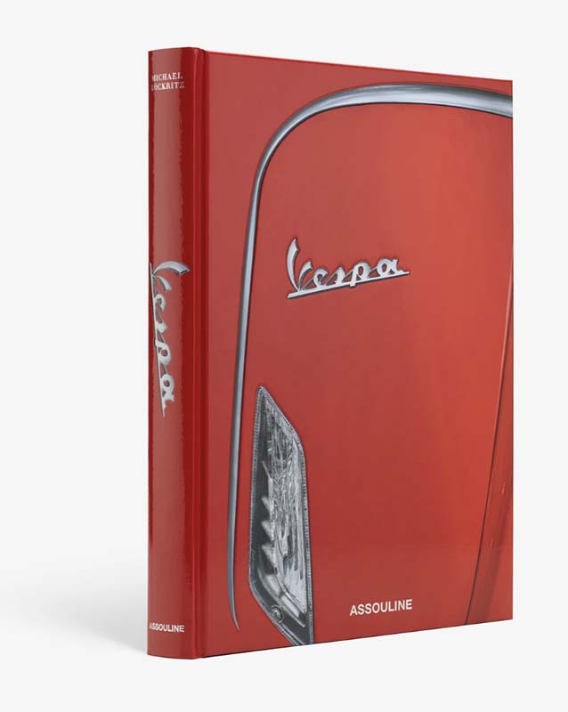 FEATURE - 2026 Vespa GTS 300 80th Anniversary Edition