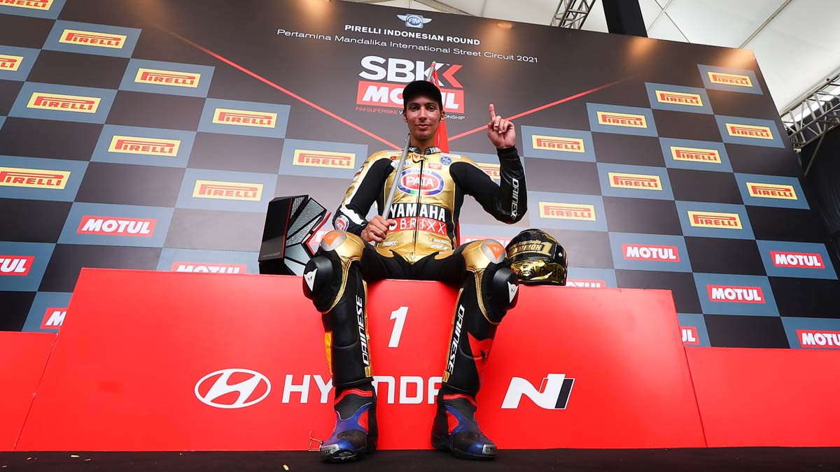  Toprak Razgatlioglu wins 2021 World Superbike Championship