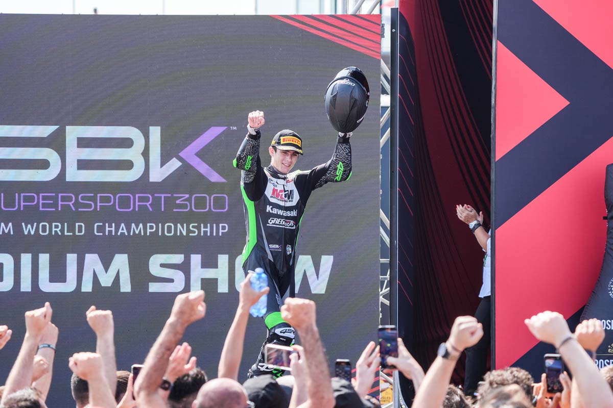 Carter Thompson takes first win in World Supersport 300