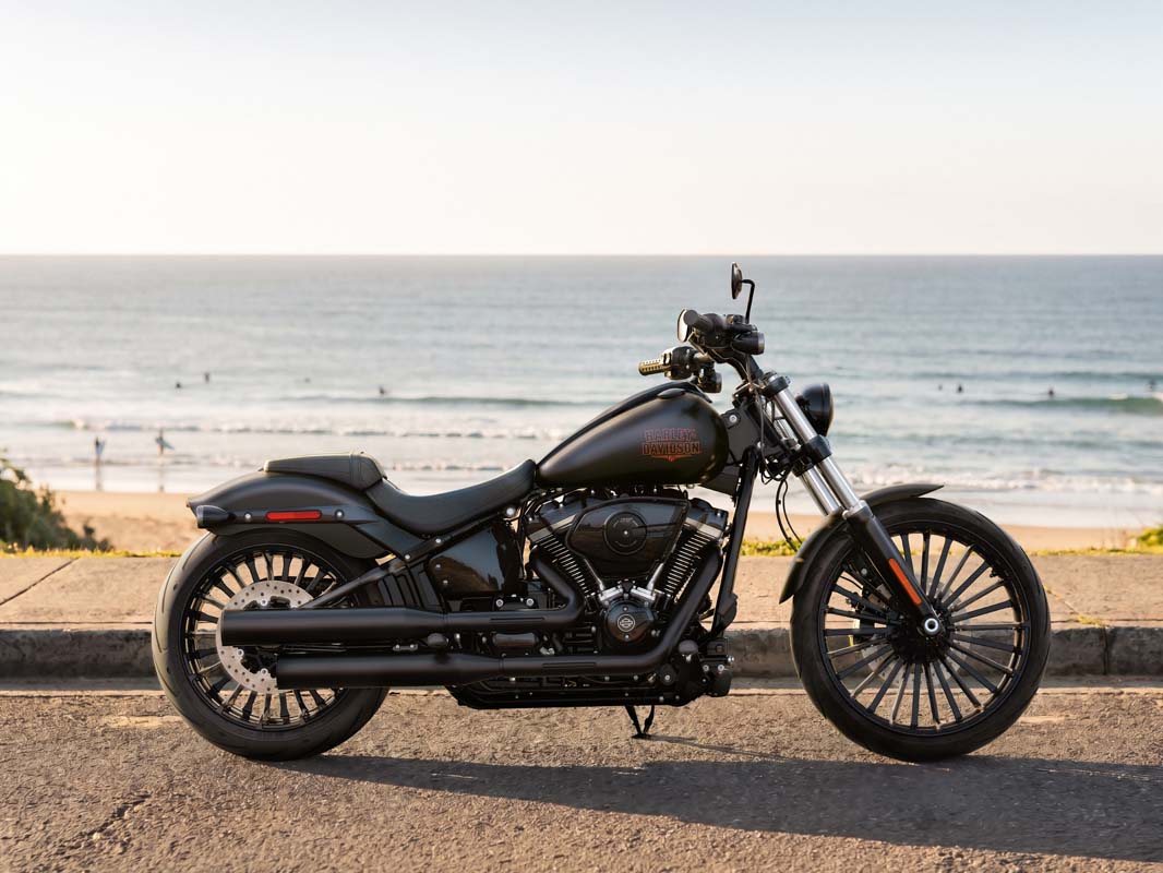 Harley-Davidson reveals blacked-out Breakout