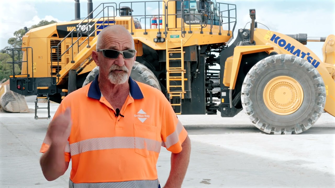 NZ company receives first Komatsu WA700-8 in Oceania