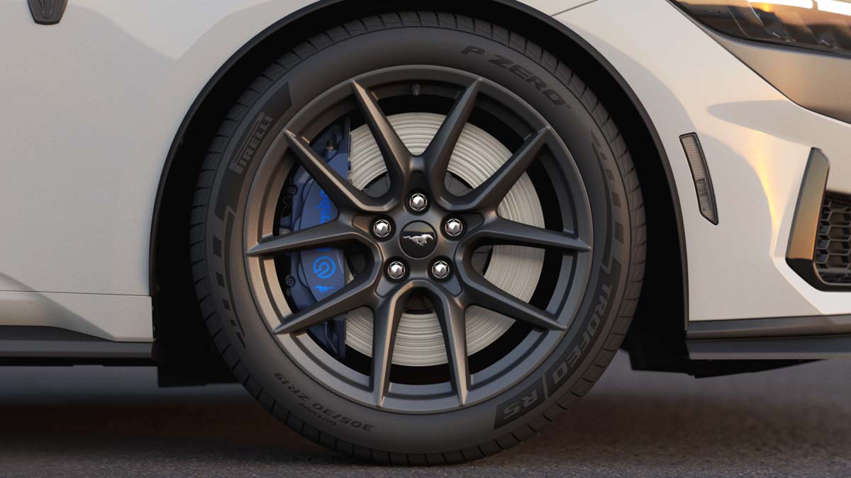 Ford reveals 2026 Mustang Dark Horse