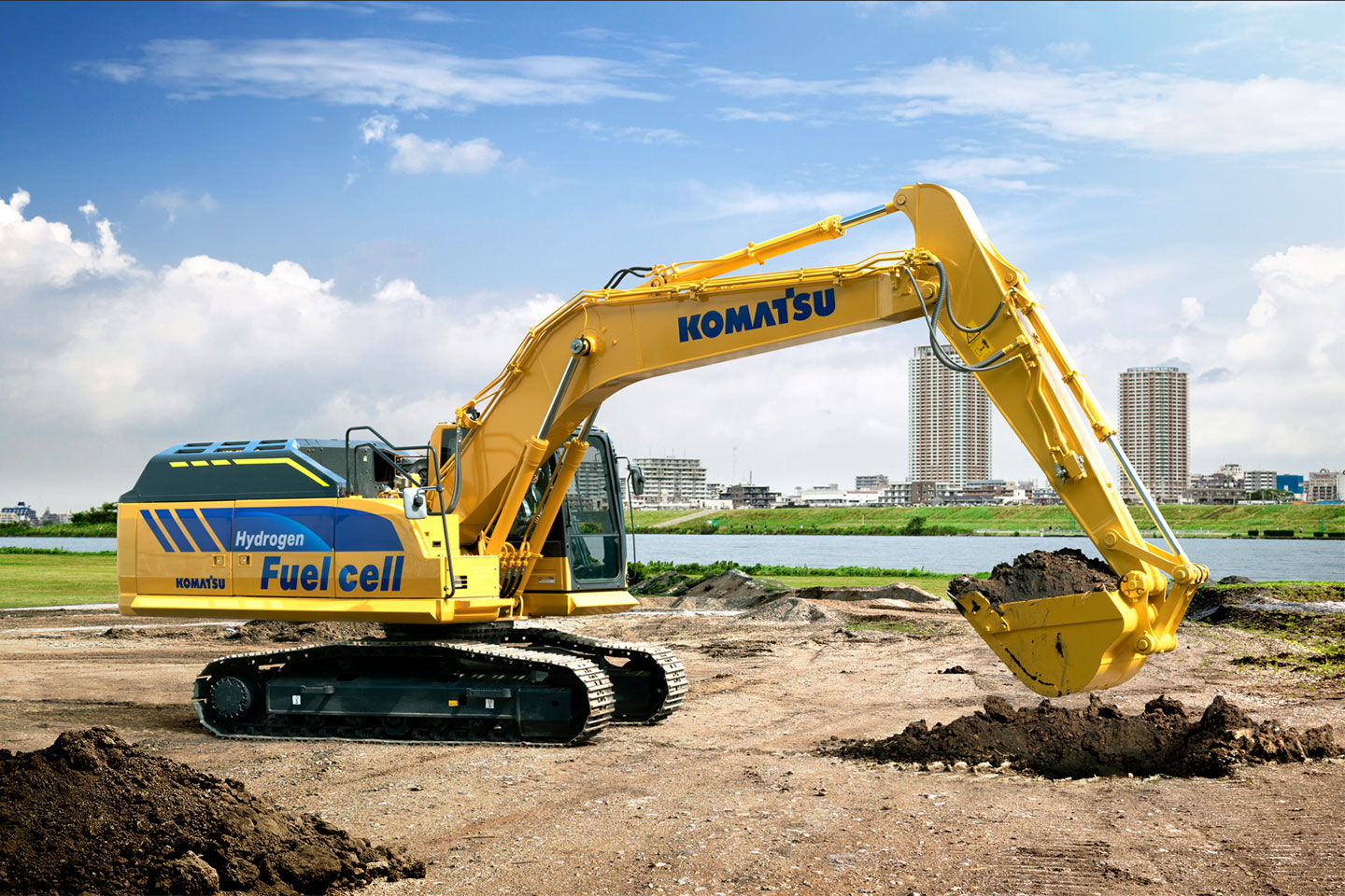 Komatsu tests PoC fuel cell excavator