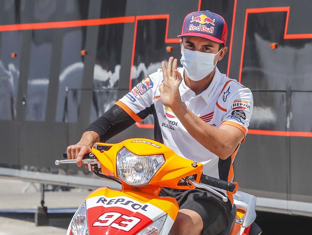 Marquez has third surgery on broken arm