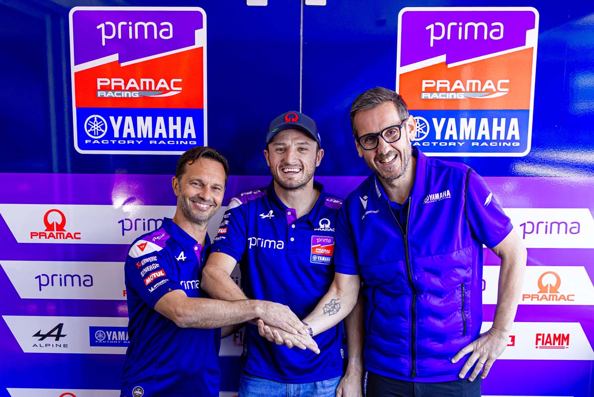 Miller re-signs with Pramac Racing
